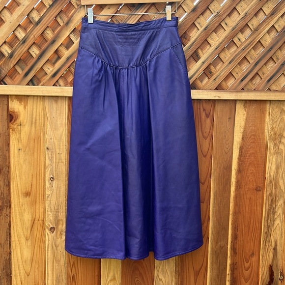 Erez Vintage Purple Leather Maxi Skirt 1980's Flare Read Description For Sizing - Picture 1 of 5